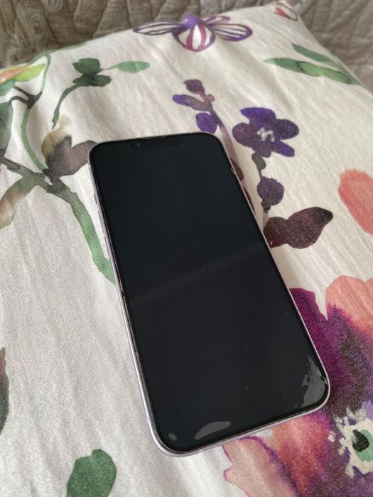 Продам iPhone 14. Никакого брака нет