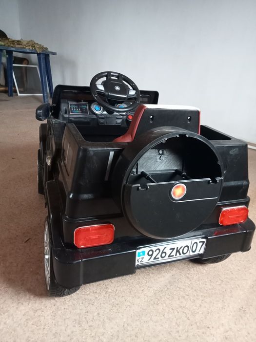 Детская машина гелик