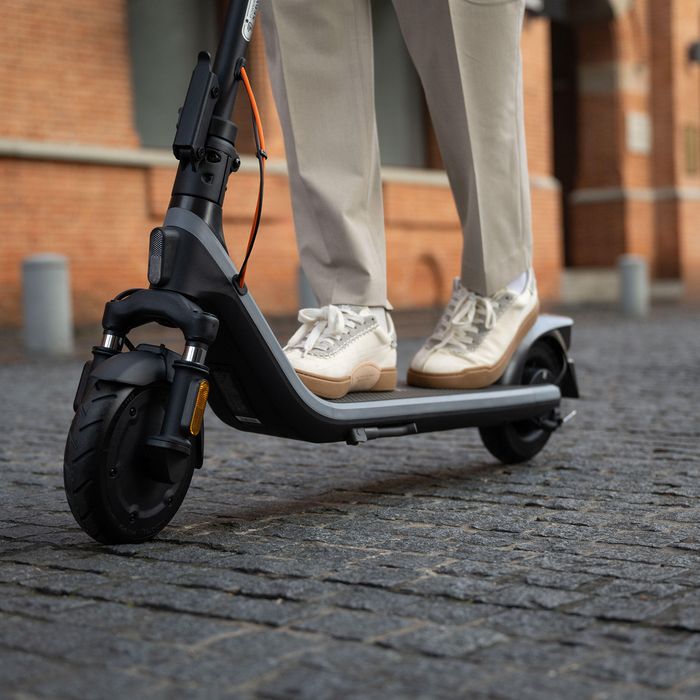 Trotinetă electrică Ninebot E2 Plus Ii - produs resigilat Decathlon