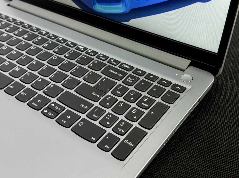DDR5 Lenova IDEAPAD 15,6 Noutbook