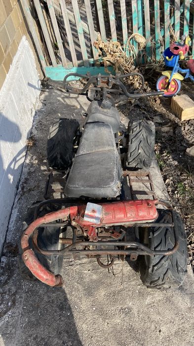 Рама от квадроцикла с колесами