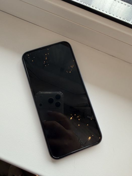 Продам IPhone 14 256 GB