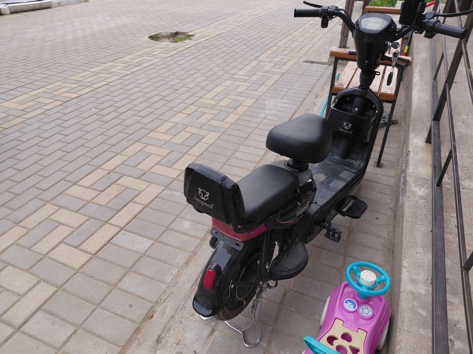 Мопед leopard pro