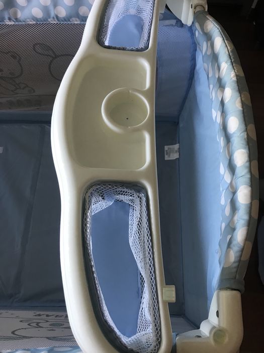 Легло Lorelli с 2 нива и колелца за придвижване