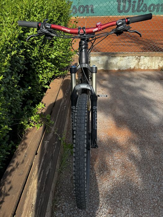 Canyon Nerve 27.5 Full Suspension MTB