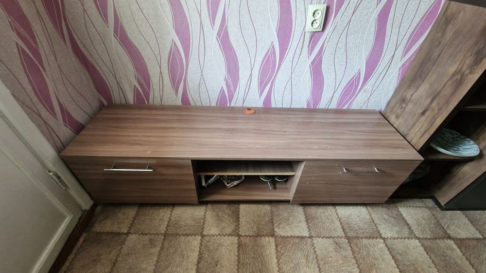 Тумба под телевизор