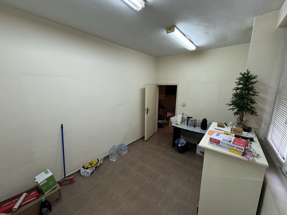 Дава се под наем Двустаен апартамент в Варна, Операта - 45 кв.м за 331.5 € - Снимка #7