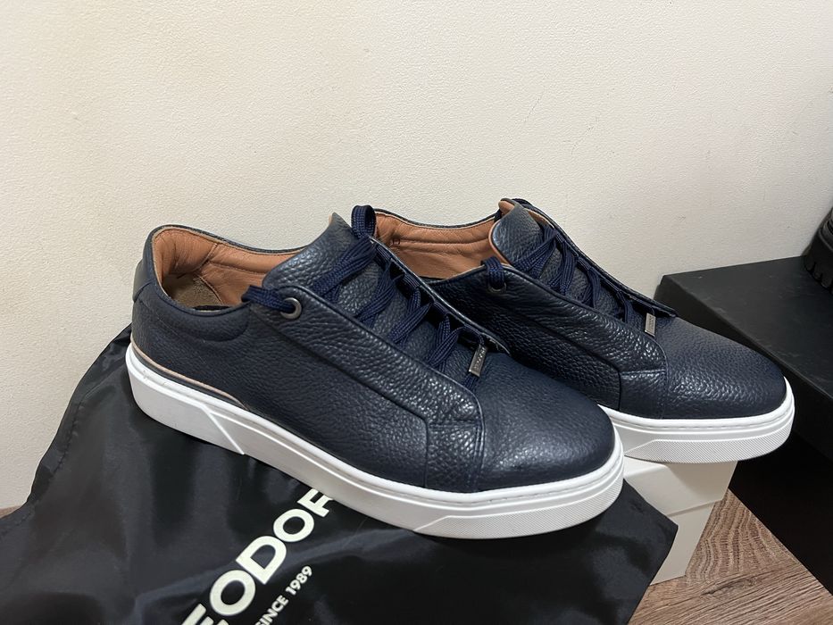 Нови обувки ТЕОДОР