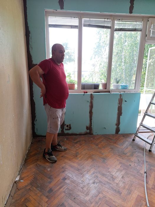 Лепене на тапети боядисване на тавани и стени