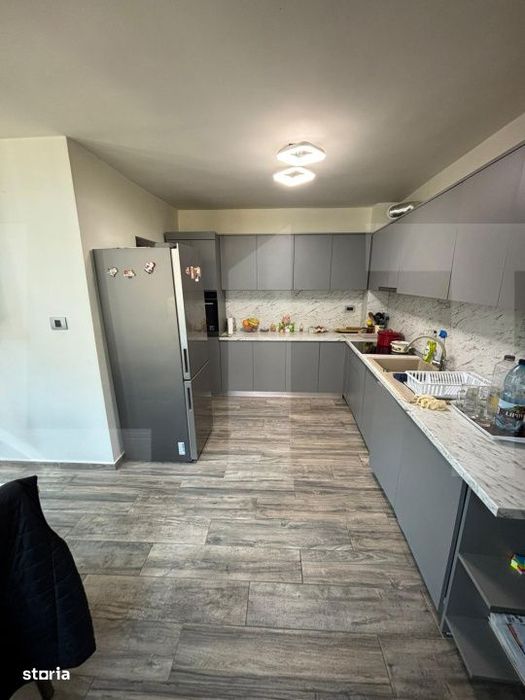 Casa moderna, cu sauna, 7 camere, pompa de caldura si panouri fotovolt