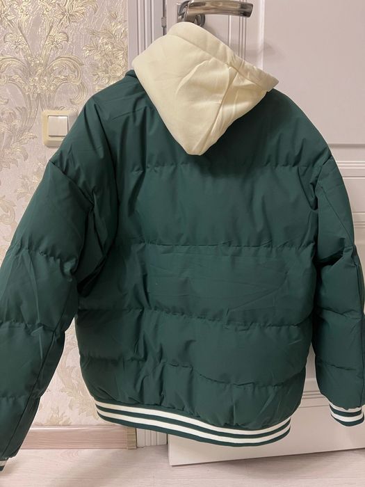 Продам бомбер мужской