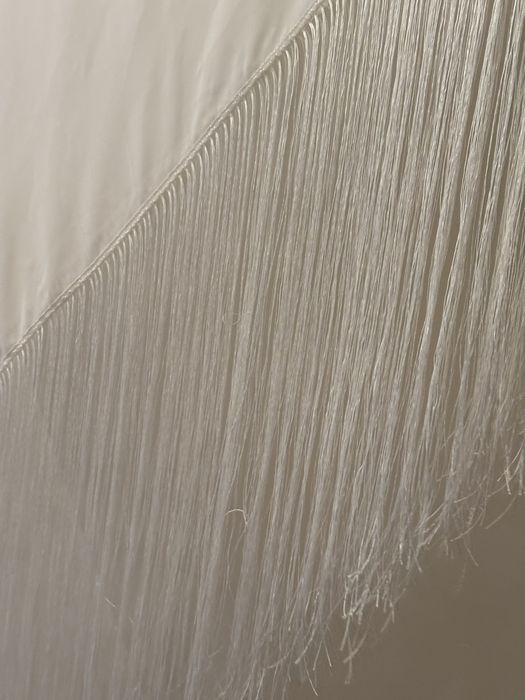 шашақты орамал сатылады