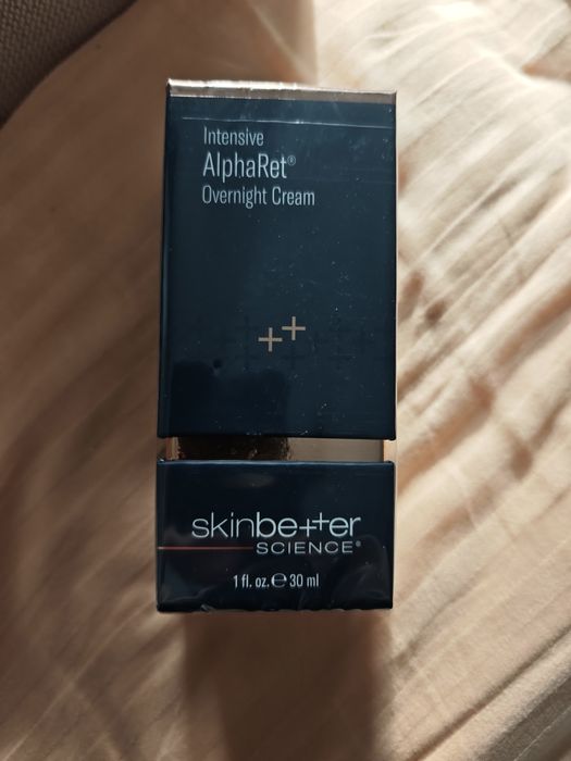 Alpharet overnight cream - Skinbetter science