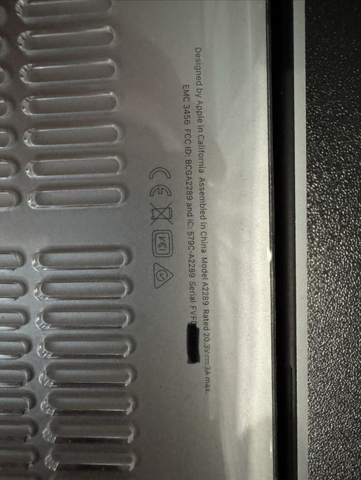 Macbook Pro 2020 год