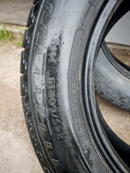 Зимние шины 245/60/R18