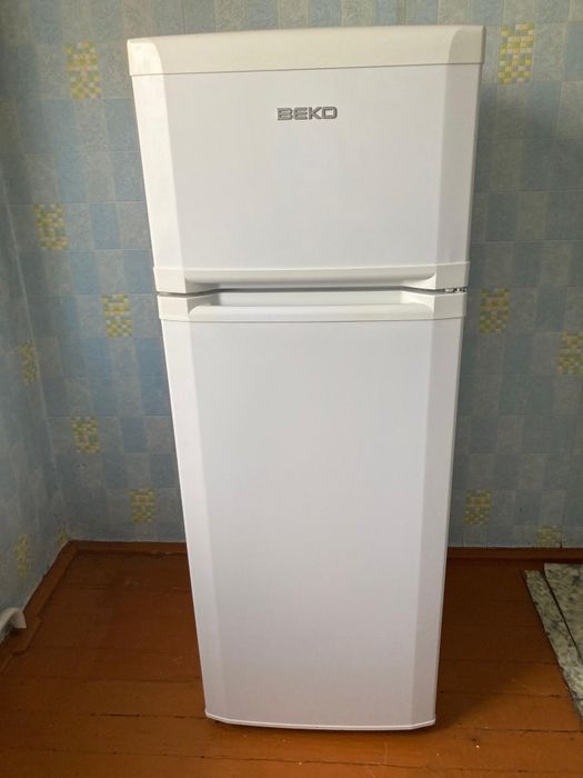 Холодильник beko