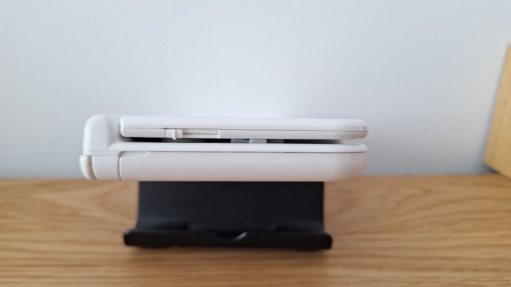 New Nintendo 3DS XL,  Modat, top ips, 2000 jocuri , 21-în-1 + Online,