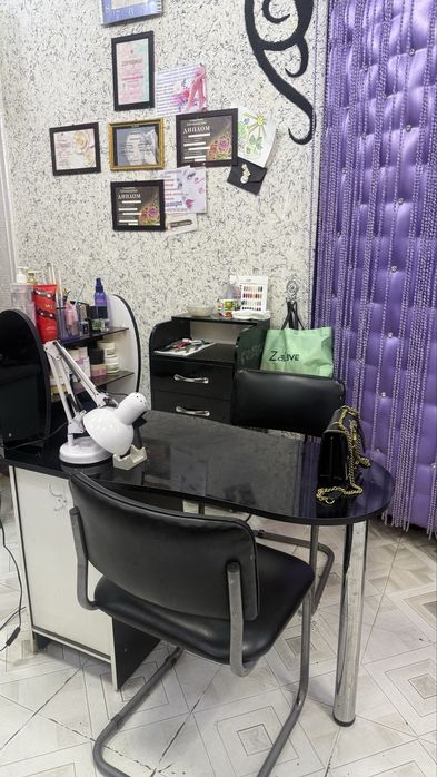 Продаю всю мебель из салона красоты