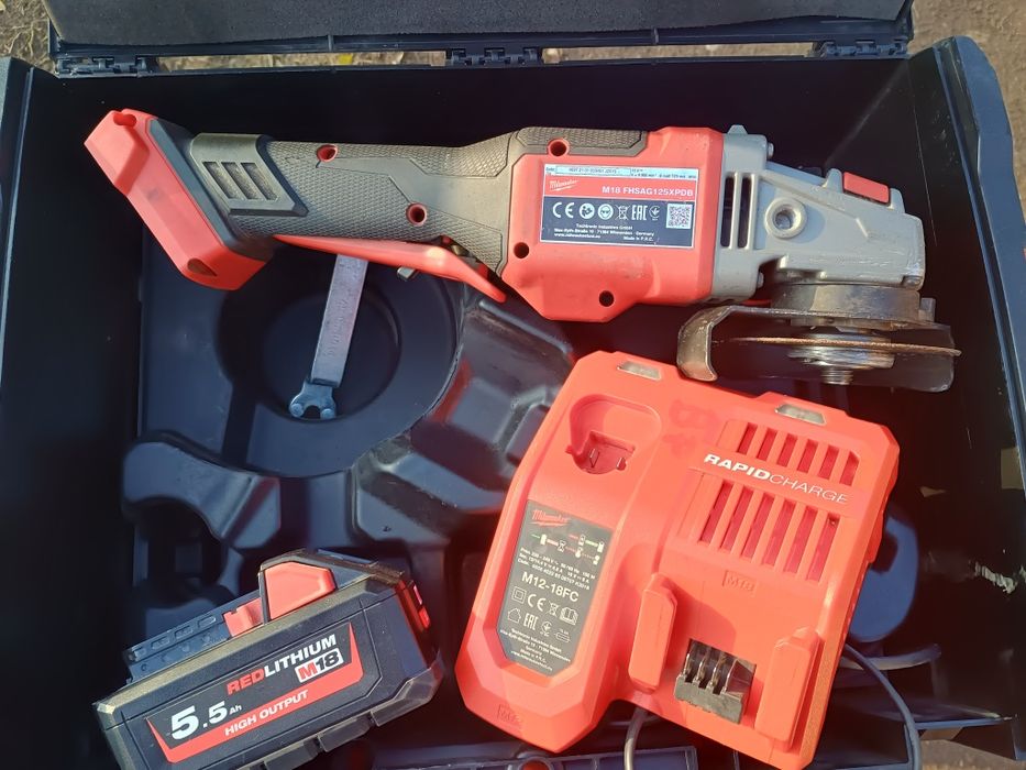 Flex milwaukee fhsag125xpdb , baterie 5.5 ah, incarcator rapid,cutie