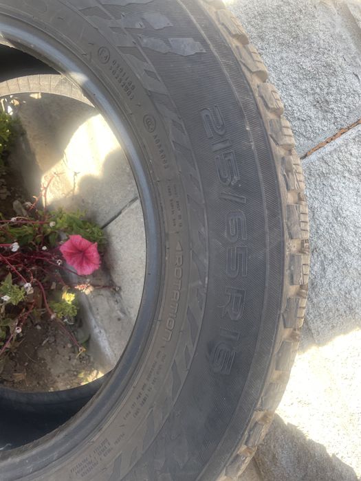 Продам зимние шины шипованные
