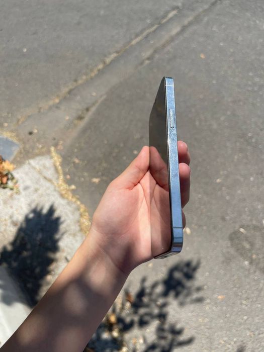 Iphone 12 pro белый идеал