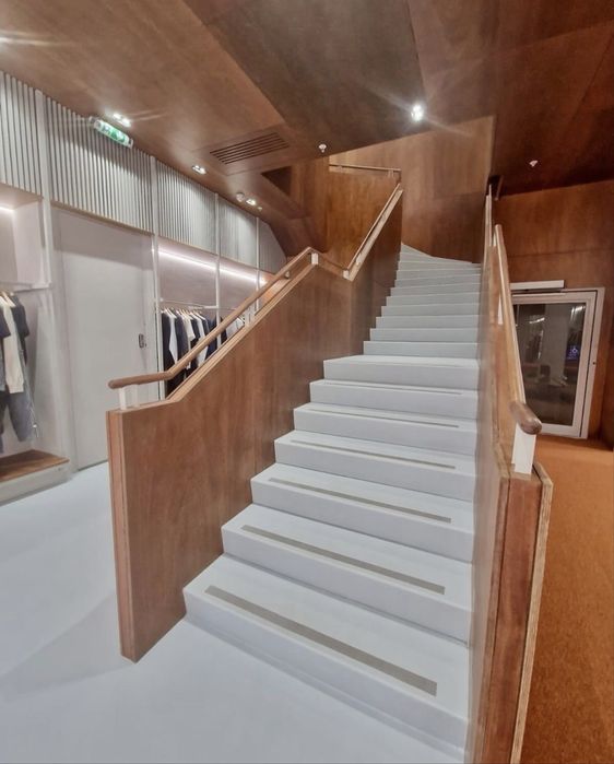 Podele din rasina epoxidicaµciment-design modern , fara rosturi