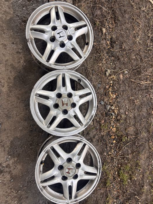 Продам оригинальные диски от Honda CR-V.