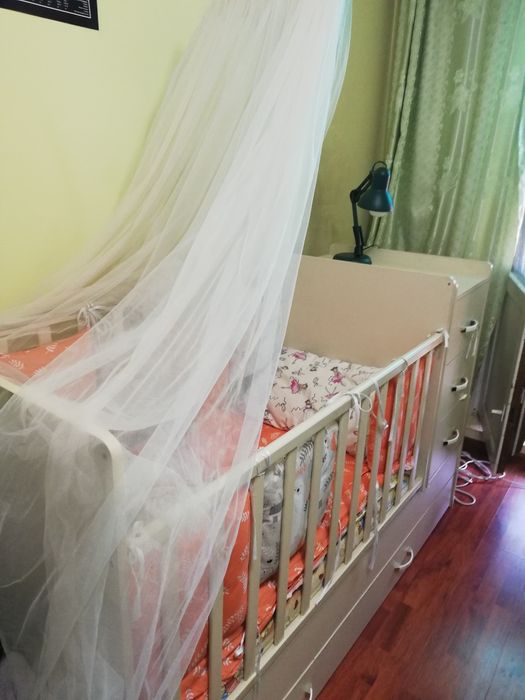 Кроватка детская