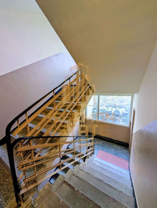 Продава се Двустаен апартамент в Варна, Възраждане 2 - 43 кв.м за 2117 €/кв.м - Снимка #11