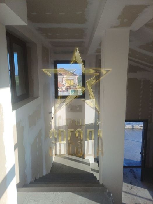 Чисто нова двуетажна къща за продажба – с. Манолско Конаре