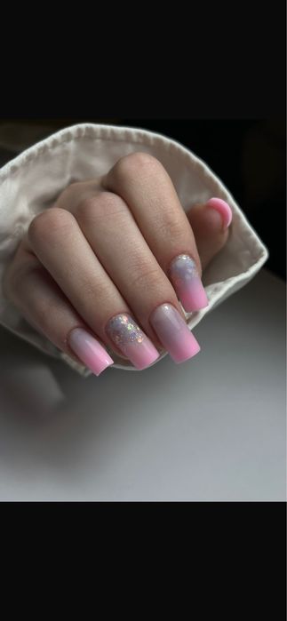 Unghii cu gel si oja semipermanenta