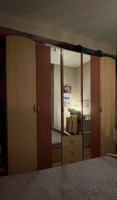 Продавам 5-крилен гардероб