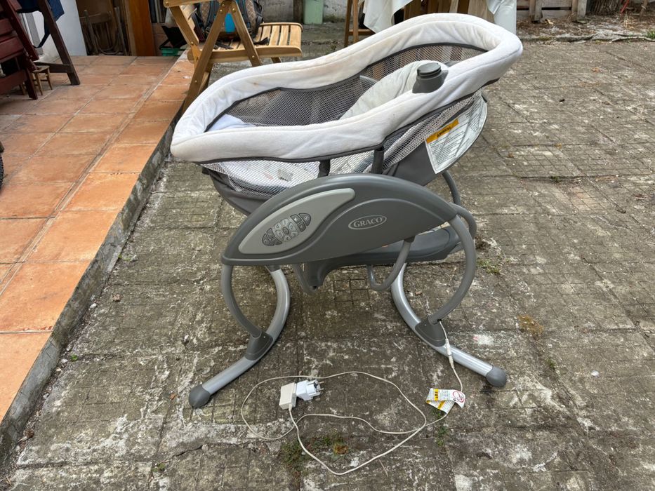 Люлка кошарка за бебее