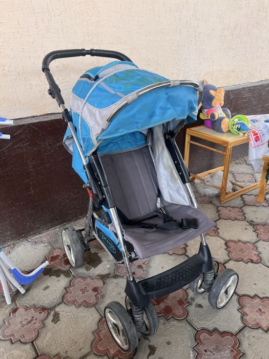 Каляска б/у для ребенка