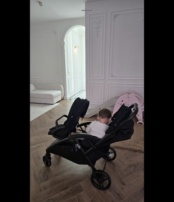 Коляска для двойни joie evalite