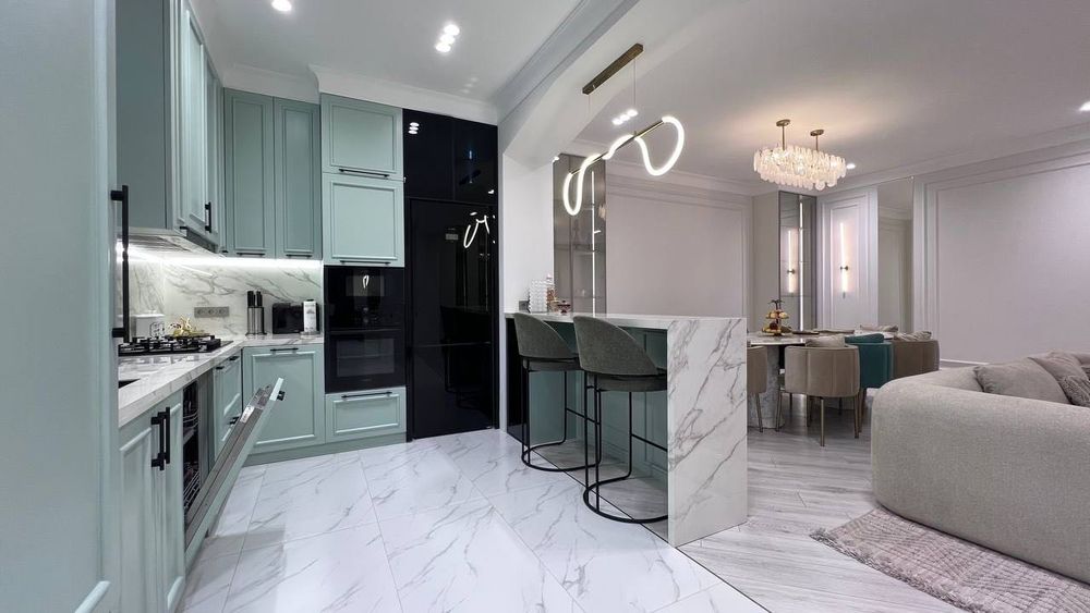 массив Эльбек, «Попугайчики», ор.: Канадская школа , напротив Инфинити