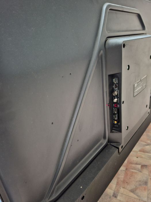 Продам смарт телевизор