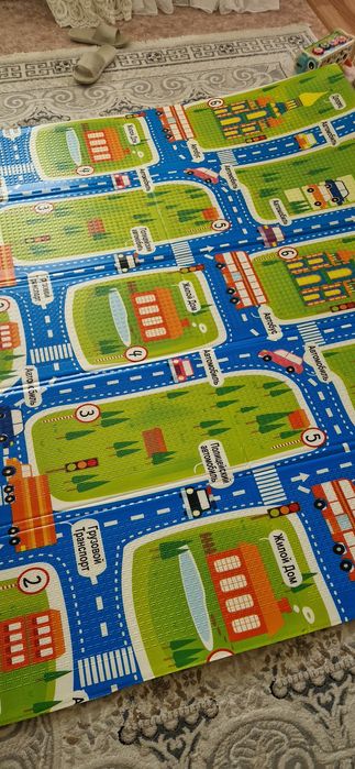 Детский коврик новый