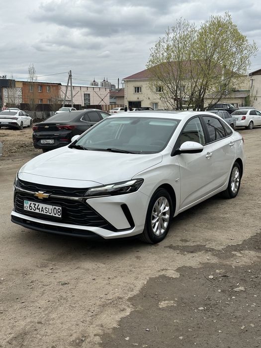 Аренда авто Monza