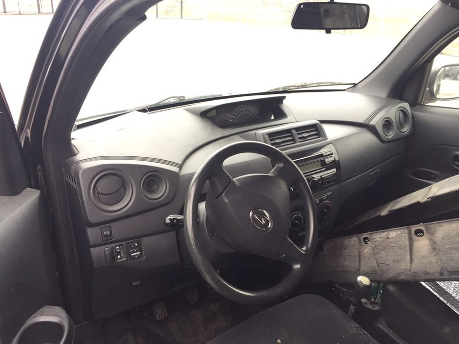 Daihatsu Materia 1.3/91kc,На части