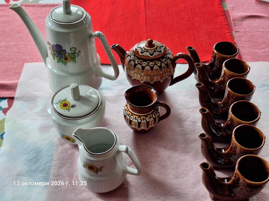 Троянска керамика, ритони за ракия. Кани и захарница.
