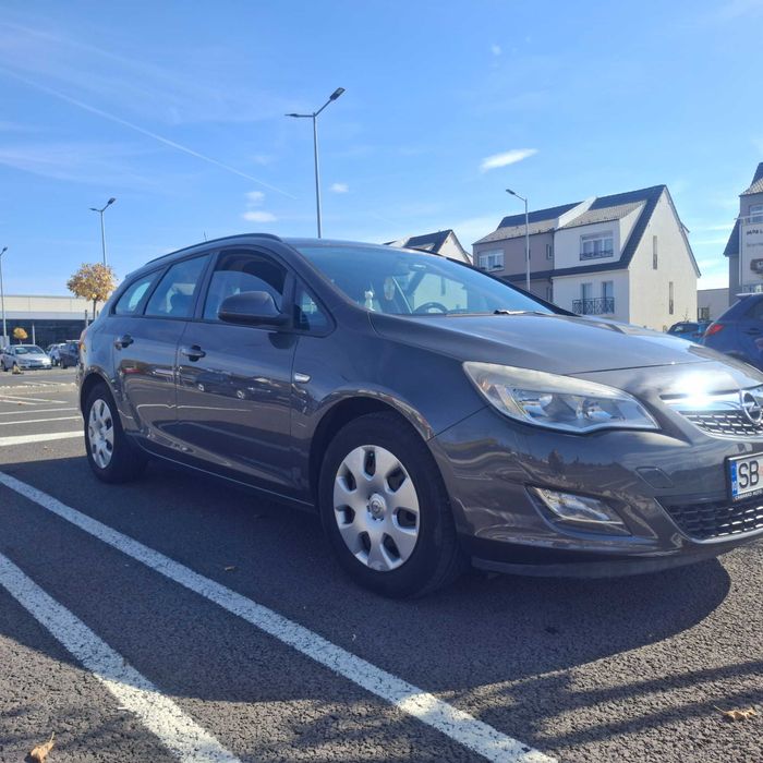 OPEL Astra 2011 — imagine 2