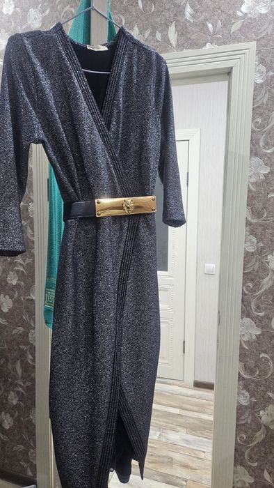 Продам нарядное платье