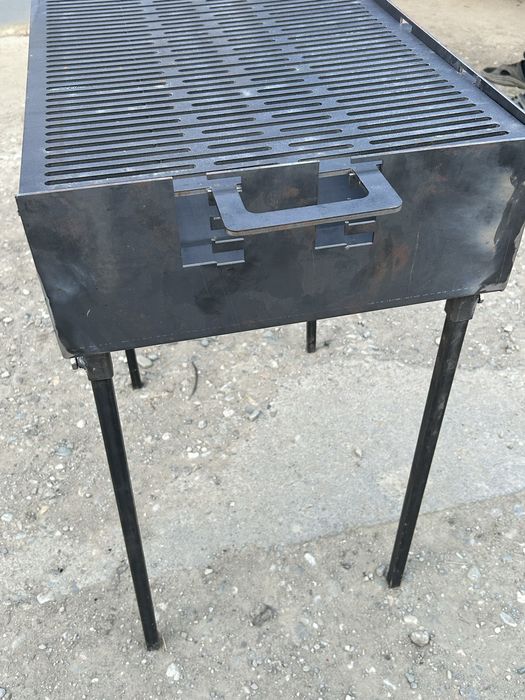 Grătar metalic —65x45cm