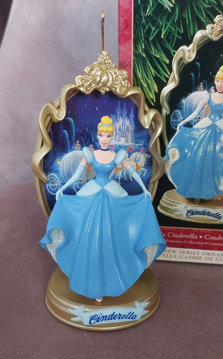 Disney Cinderella Princess Hallmark Ornament Пепеляшка
