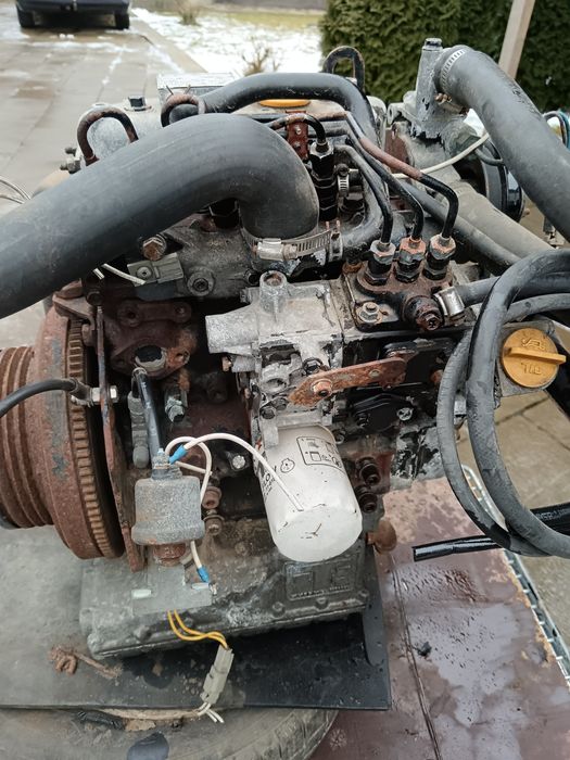 Motor Yanmar 3 cilindri 3TNE72, Thermo King 3.95