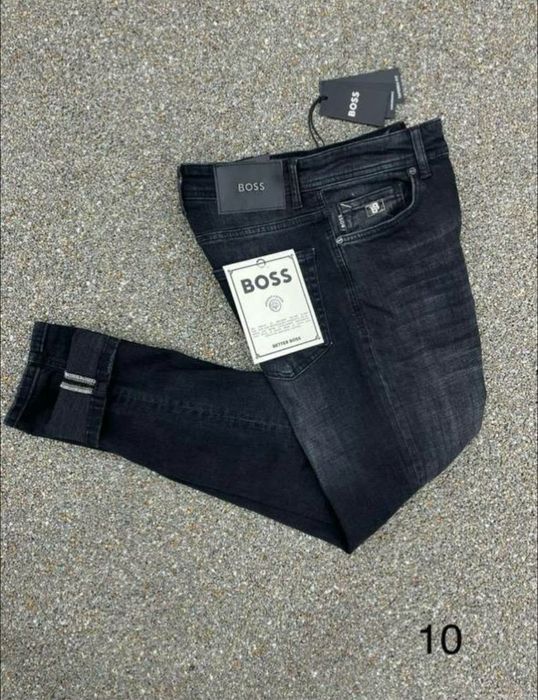 Blugi bărbați diferite modele