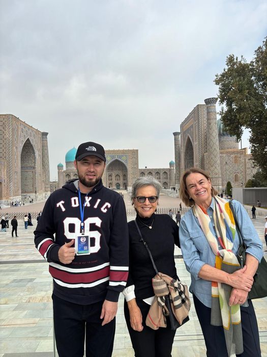 Гид Экскурсавод, Португал тилидан