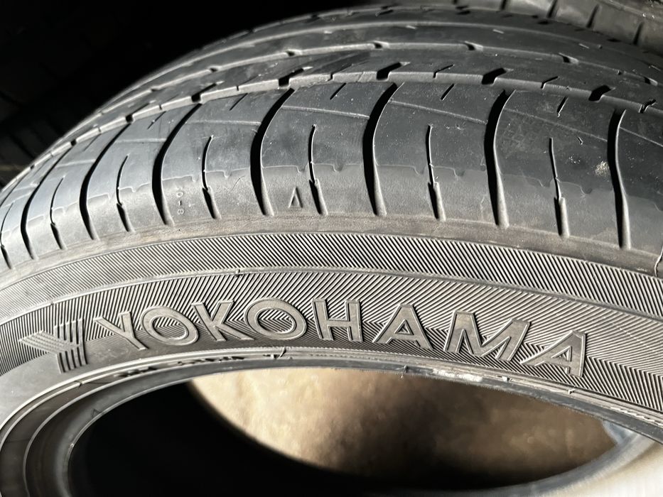 Два баллона – 215 / 55 / 17