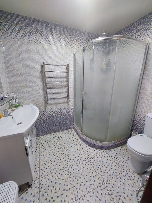 Продается 5ти ком квартира, ЖК Габус, ор-р: кичик Бешагач, 185м²